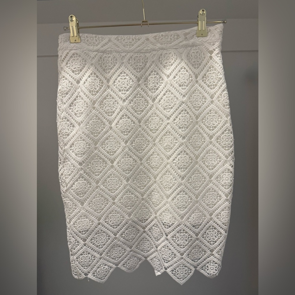 Lenny B. White Lace Skirt